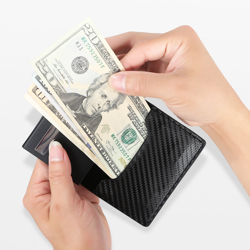 Slim Wallet mit RFID-Schutz und Kartenautomatik