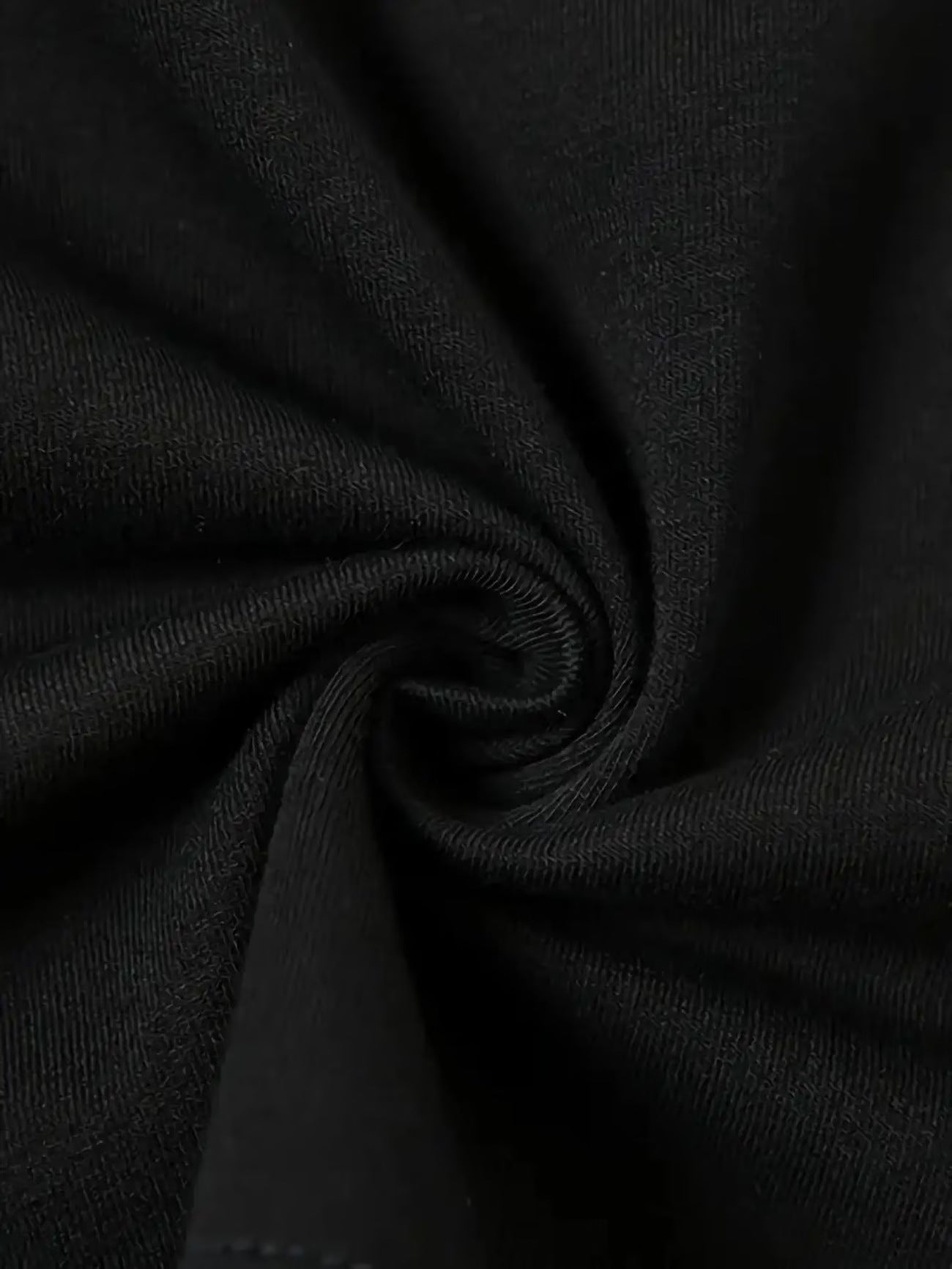 Gemustertes langes Kleid mit V-Ausschnitt