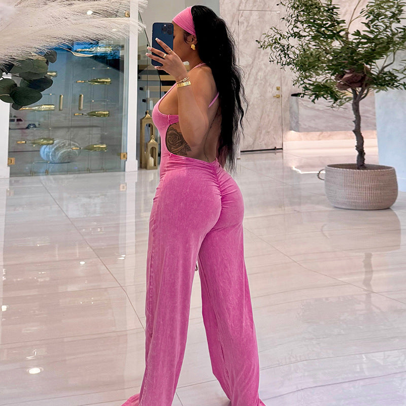 Sportlicher Jumpsuit mit offenem Rücken