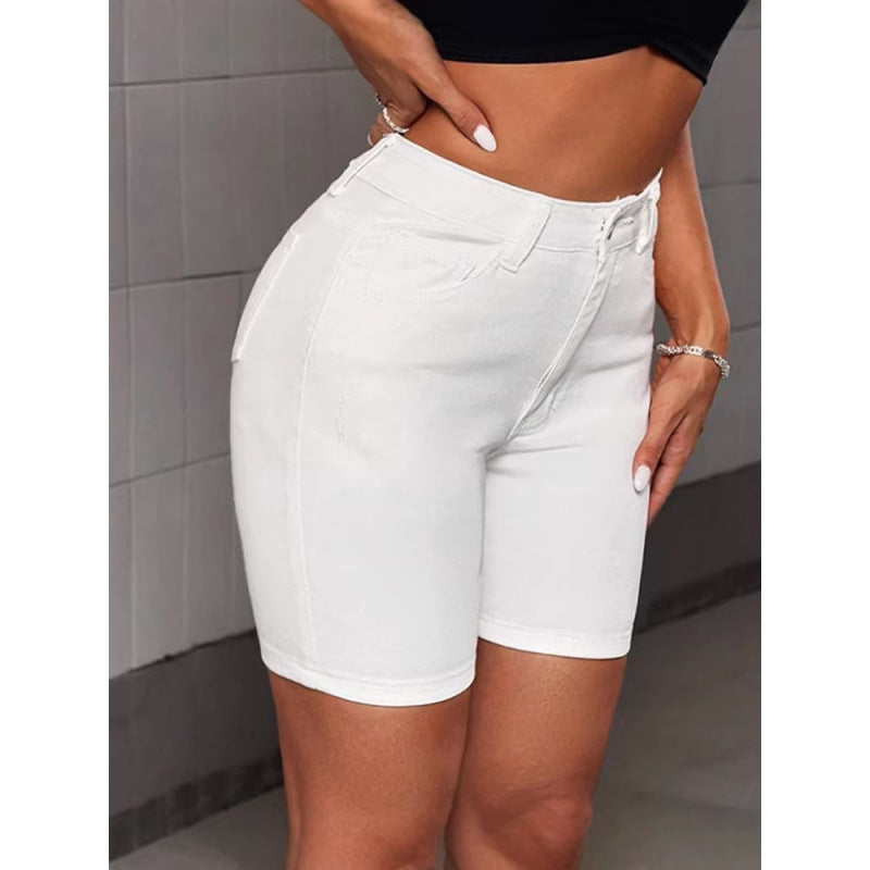 Hochgeschnittene Skinny-Shorts