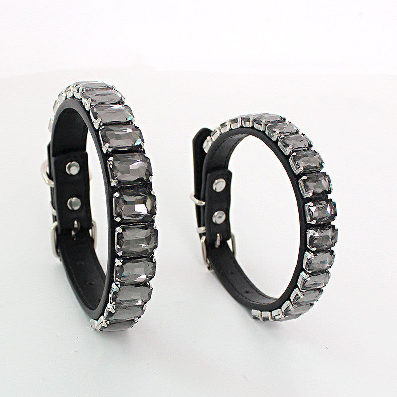 PU-Halsband für Hunde und Katzen – Bild 13 | LuxeStyle