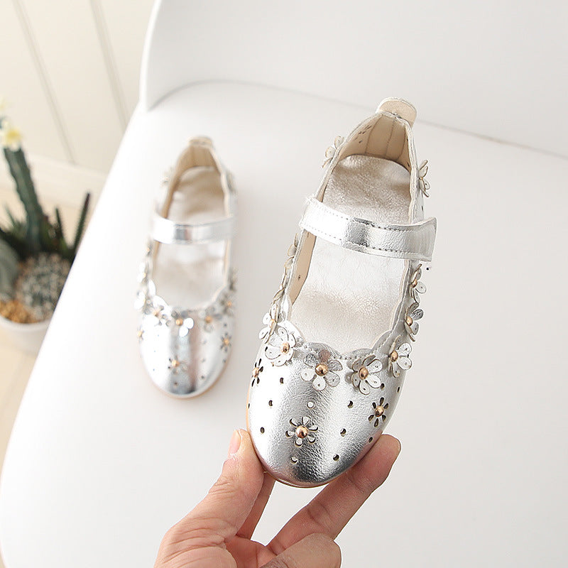 Kinderschuhe mit Blumenmuster – Bild 2 | LuxeStyle