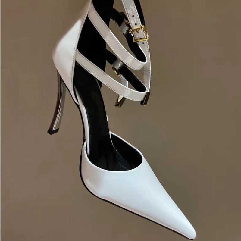 Elegante spitze Lackleder-Sandalen mit hohem Absatz | LuxeStyle