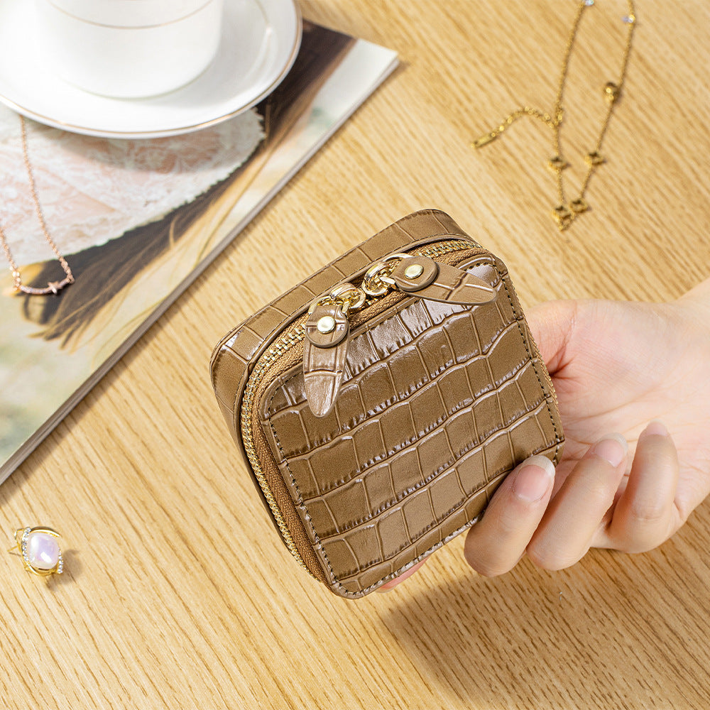 Krokodilmuster Schmuck-Clutch aus Leder | LuxeStyle