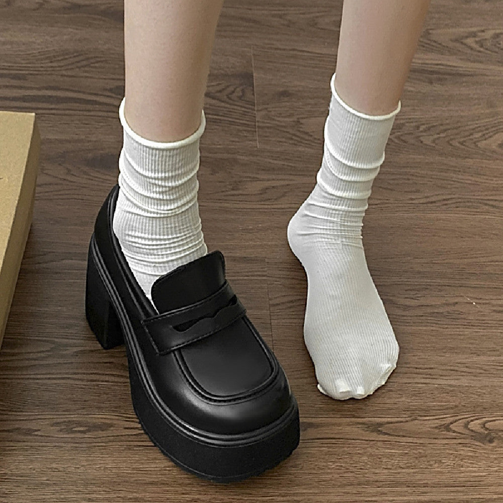 Plateaustiefel aus schwarzem Leder – Bild 5 | LuxeStyle