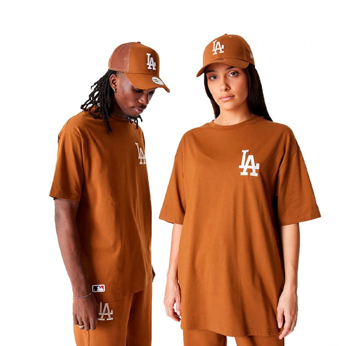 Kurzärmliges Sport T-Shirt New Era TEE LOSDOD TPNSTN 60416427 Braun – LuxeStyle Schweiz
