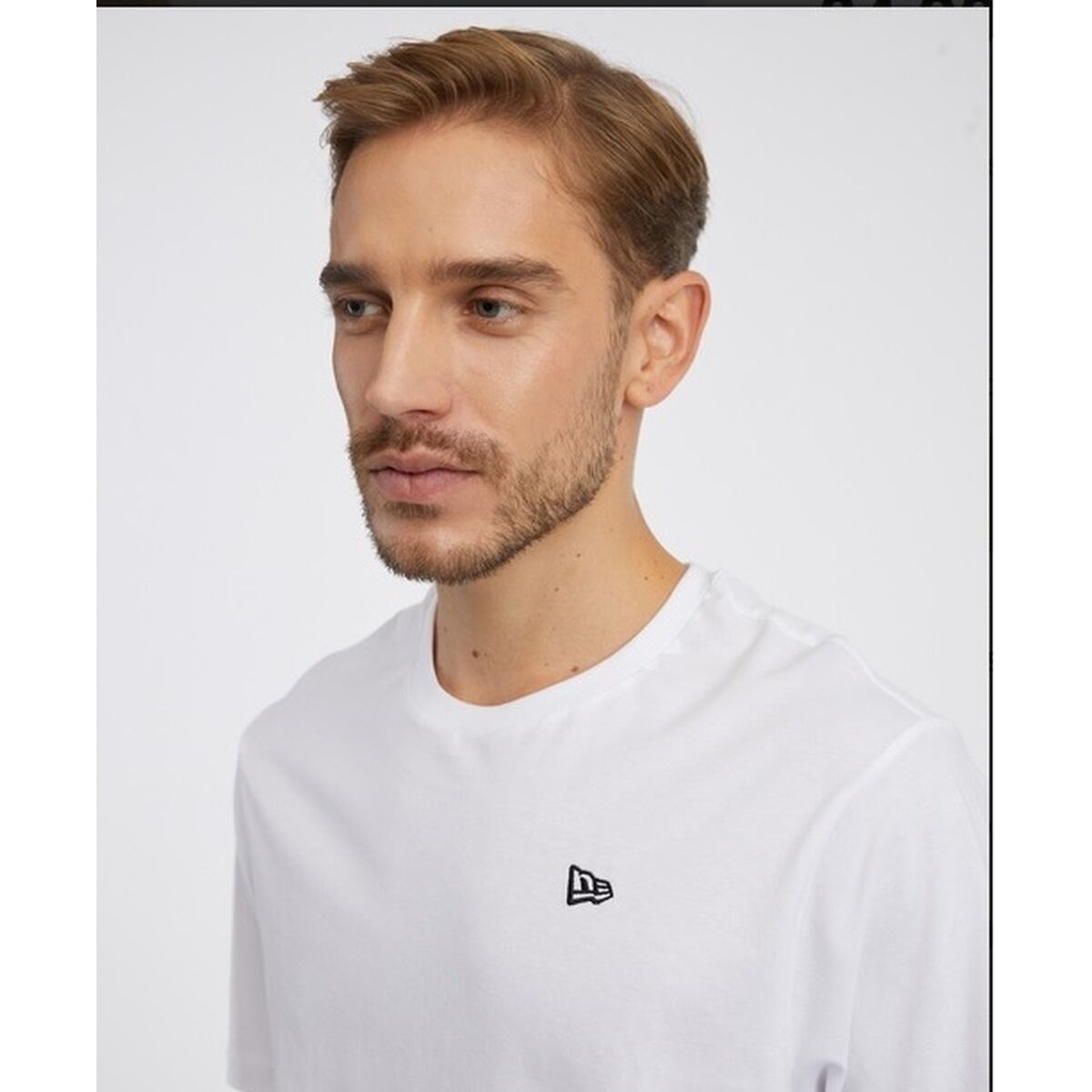 Kurzärmliges Sport T-Shirt New Era ESSENTLS TEE 60416745 Weiß – LuxeStyle Schweiz