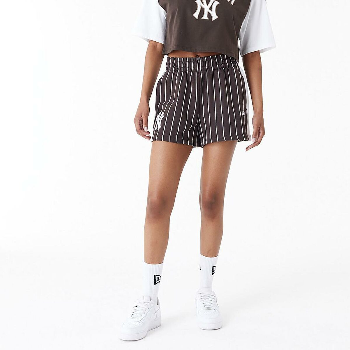 Damen-Sportshorts New Era LIFESTYLE SHORTS NEYYAN 60435299 Schwarz – LuxeStyle Schweiz