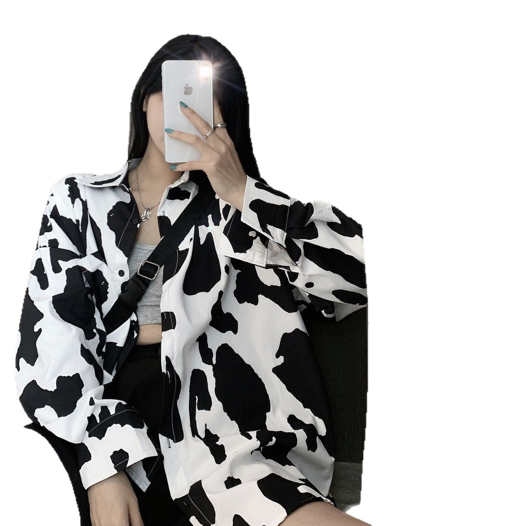 Schwarz-weiss gemusterte Bluse mit Leopardenprint