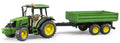 John Deere 5115 m mit Bordwandanhänger