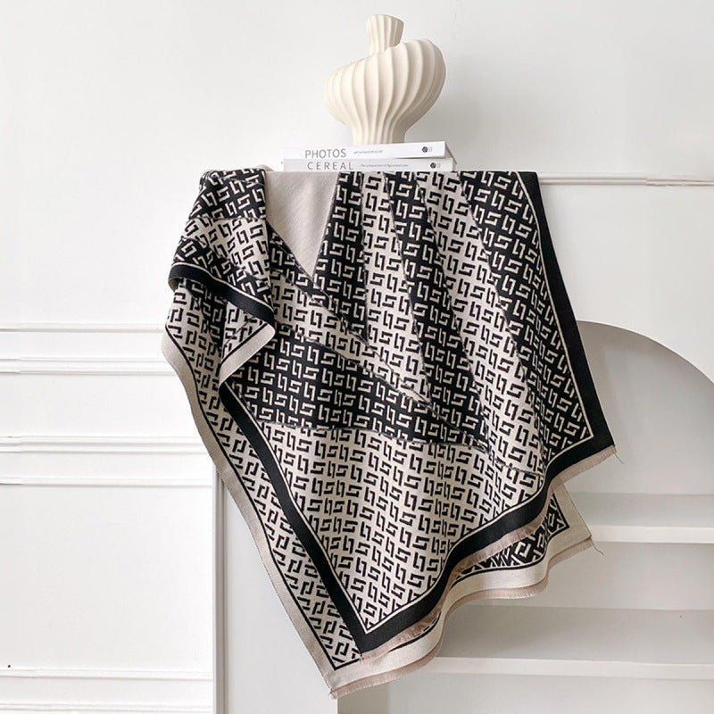 Doppelseitiger Jacquard-Schal – Bild 5 | LuxeStyle