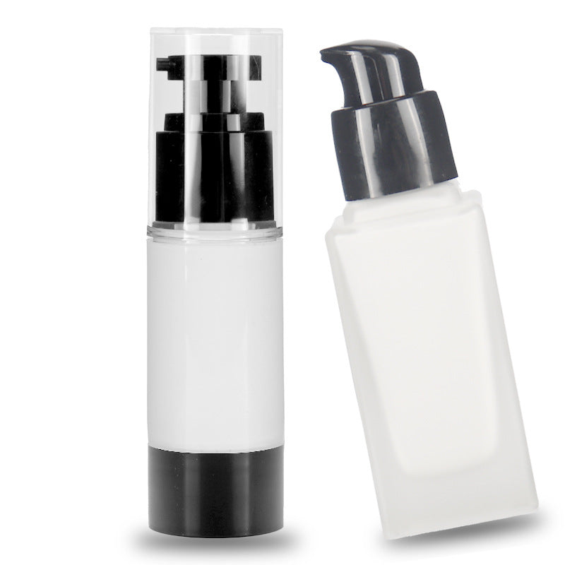 Liquid Foundation – Feuchtigkeitsspendend, ölregulierend – Bild 6 | LuxeStyle