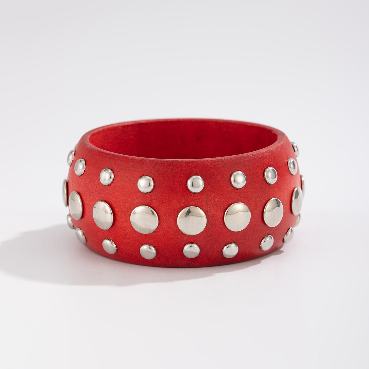 Geometrisches Holzarmband im Punk-Stil – Bild 3 | LuxeStyle