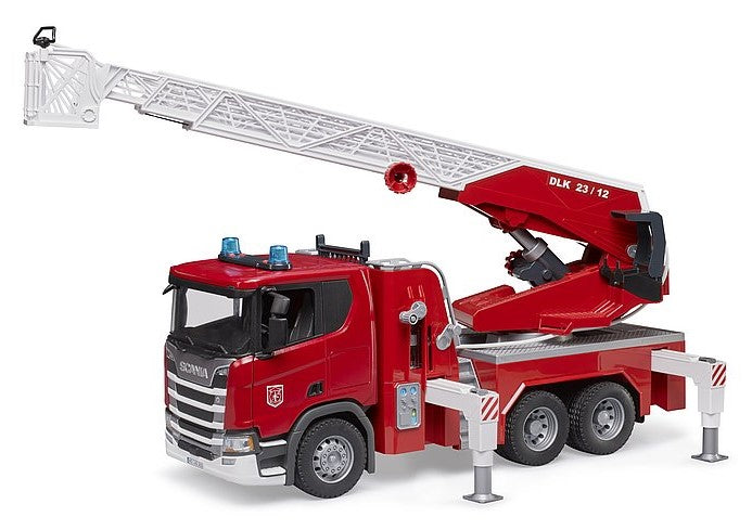 Scania Super 560R Feuerwehr mit Drehleiter, Wasserpumpe und Light
