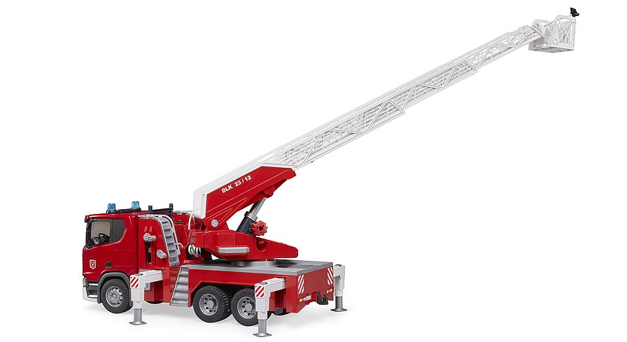 Scania Super 560R Feuerwehr mit Drehleiter, Wasserpumpe und Light