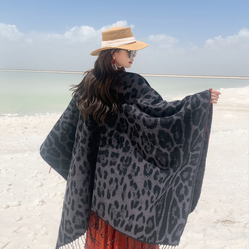 Leopard-Schal aus Faux Cashmere