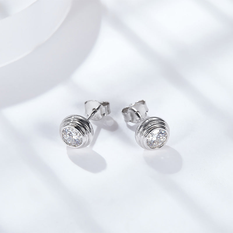 Moissanite-Ohrstecker «Éclat» · S925 Silber (0,5 / 1 Karat)
