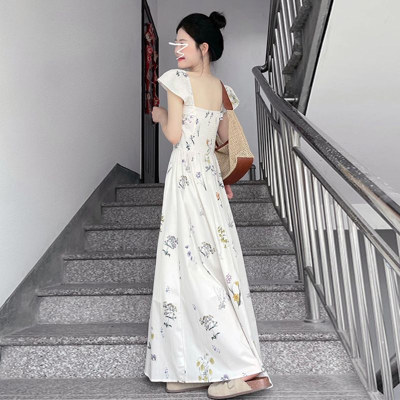 Geblümtes Puffärmel-Midikleid