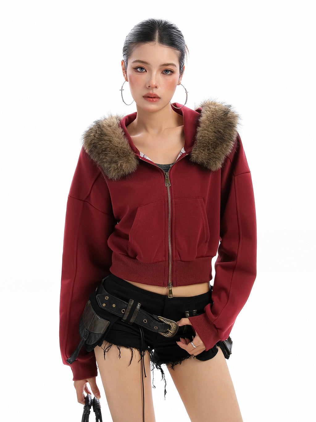 Kurze Kapuzenjacke mit Fellkragen – Bild 3 | LuxeStyle