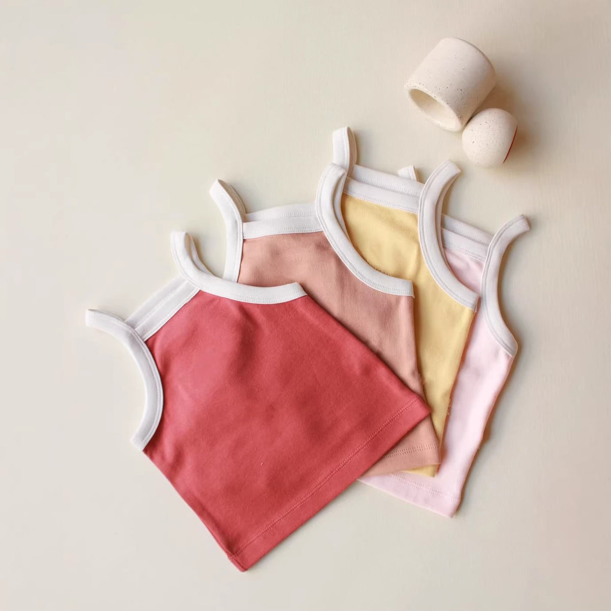 Baby Sommer-Set mit Träger-Top und Shorts – Bild 3 | LuxeStyle