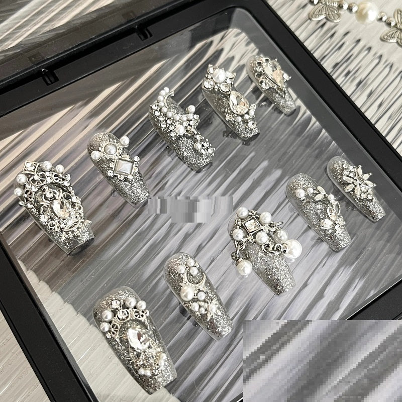 Elegante, handgemachte Nägel zum Aufkleben – Bild 12 | LuxeStyle
