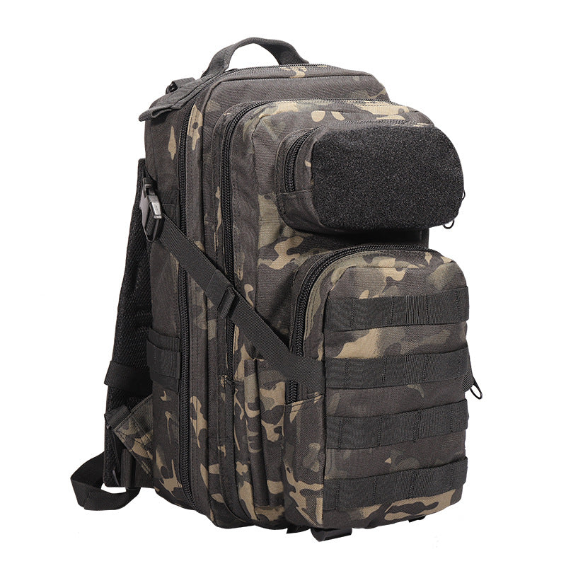 Taktischer Rucksack mit Tarnmuster – Bild 4 | LuxeStyle