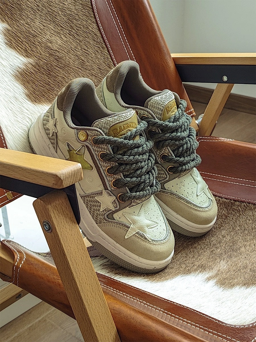 Fashion-Laufschuhe mit Plattform