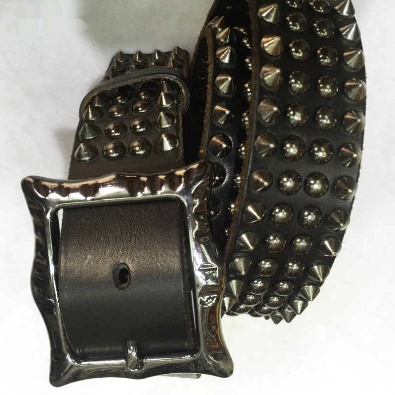 Unisex Ledergürtel mit Dornschliesse und Nieten