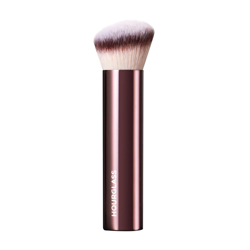 Foundationpinsel mit schrägem Flachkopf – Bild 3 | LuxeStyle