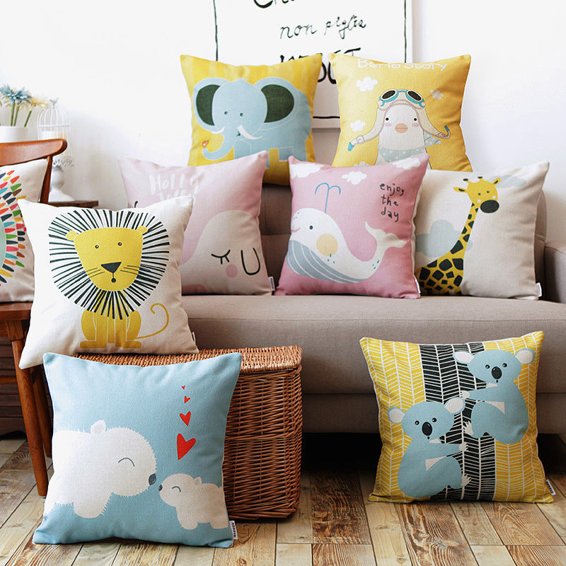 Niedliches Kissen mit Tiermotiven