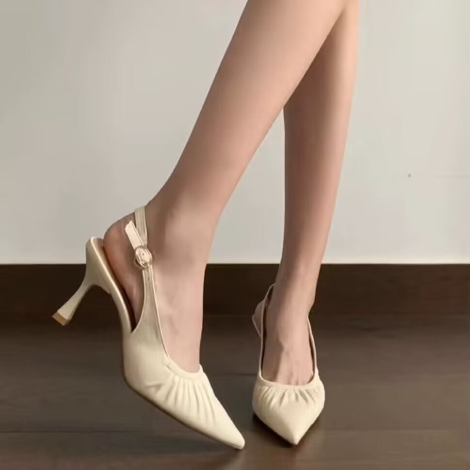 Elegante Slingback-Heels mit spitzer Zehe