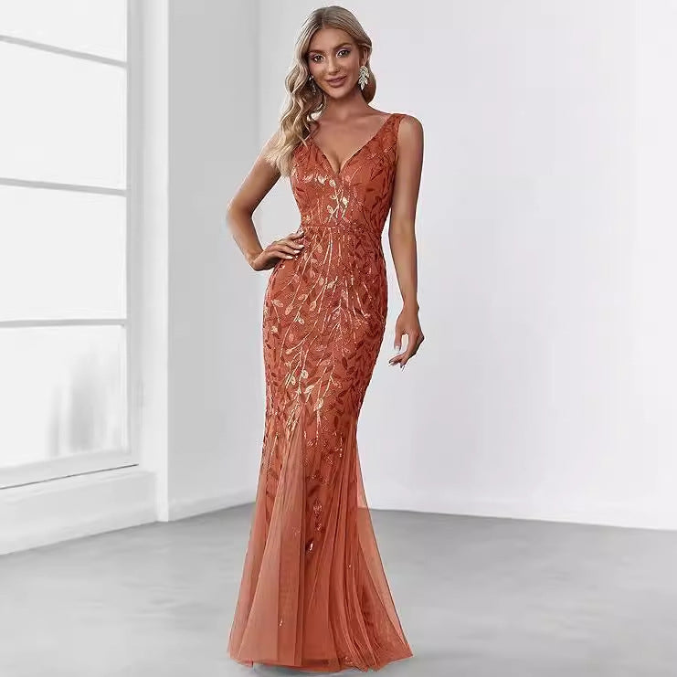 Formelles Paillettenkleid mit Doppel-V-Halsausschnitt – Bild 7 | LuxeStyle