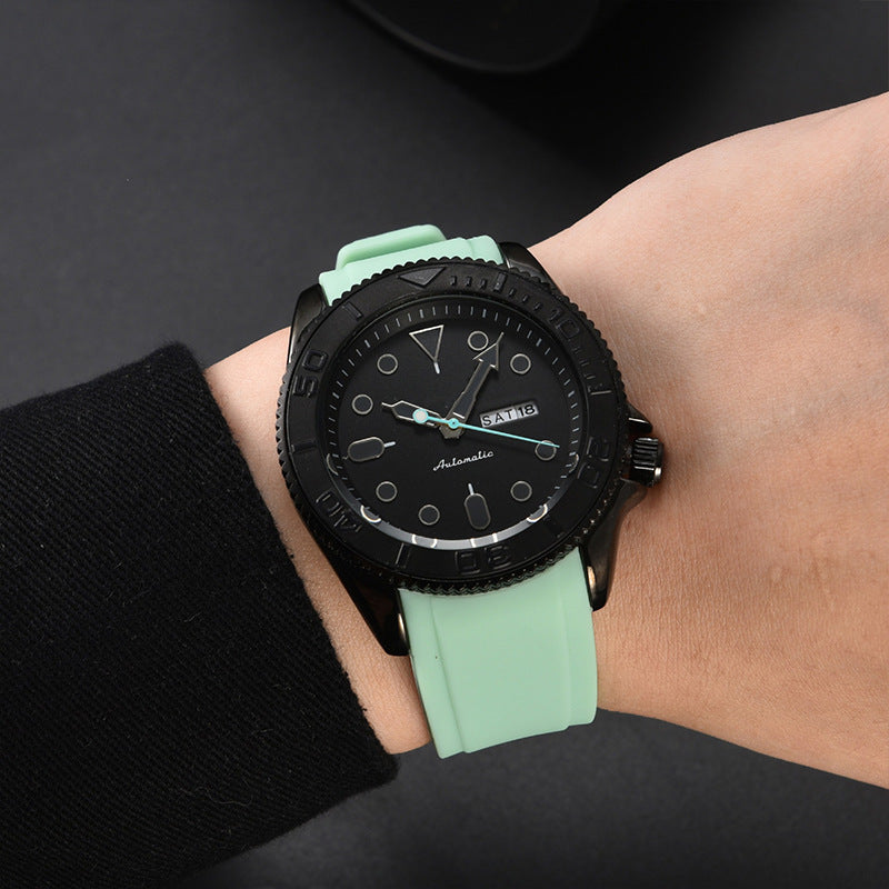 Multifunktionale Herren- Quarzuhr mit Silikonband – Bild 11 | LuxeStyle