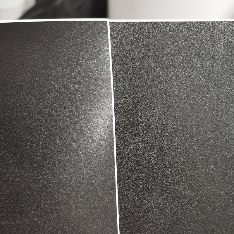 Mattschwarze PVC-Etiketten A4, selbstklebend