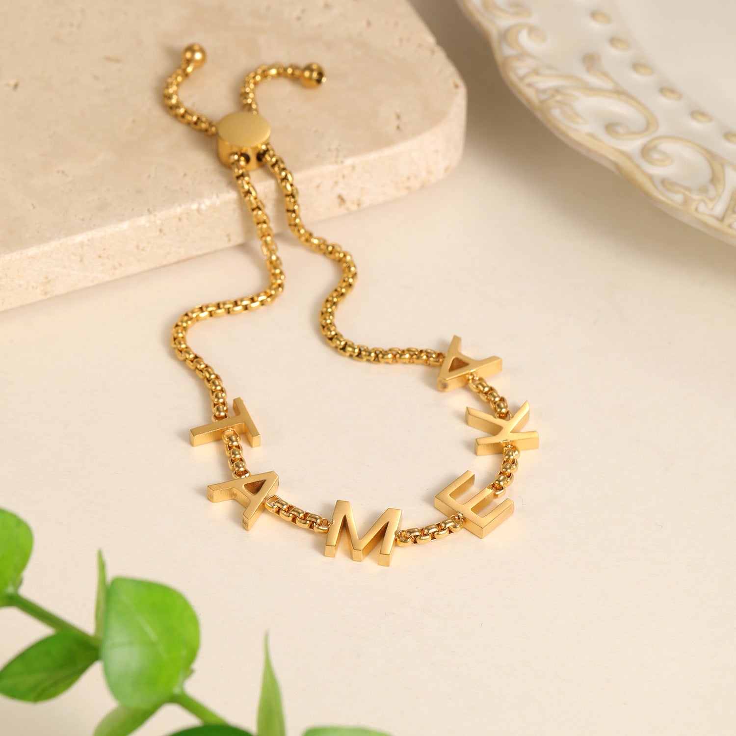 Namenskombination Schmuck