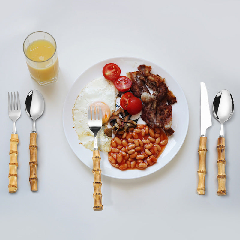 Besteck-Set aus Edelstahl und Bambusholz – Bild 5 | LuxeStyle