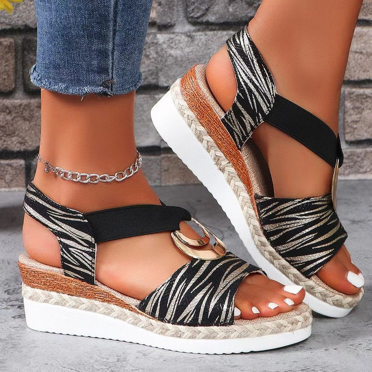 Keilabsatz-Sandalen mit Hanfseil & Metallschnalle – Bild 12 | LuxeStyle