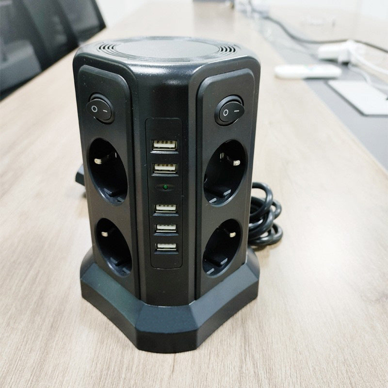 Tischsteckdose mit 3 Schuko- und 4 USB-Anschlüssen