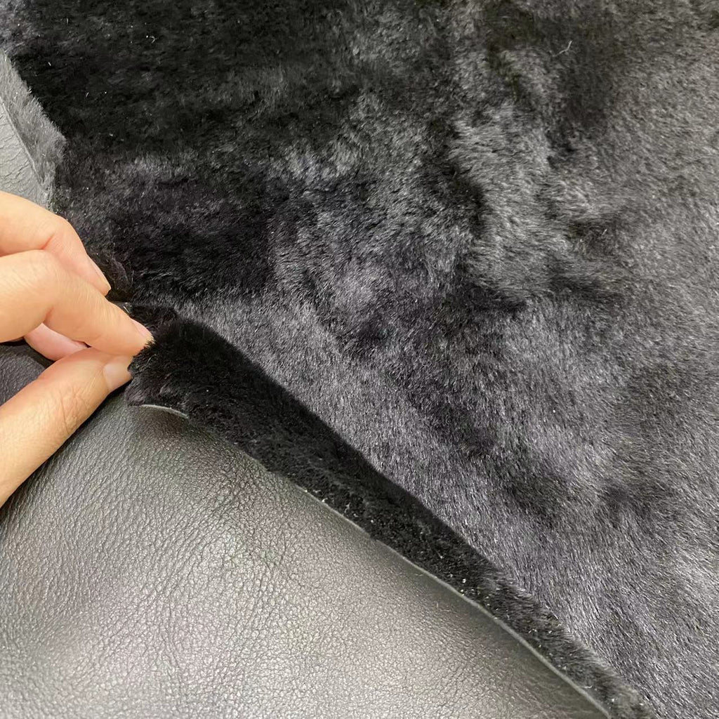 Echtwolle Schwarz Ganzes Vlies – Bild 5 | LuxeStyle