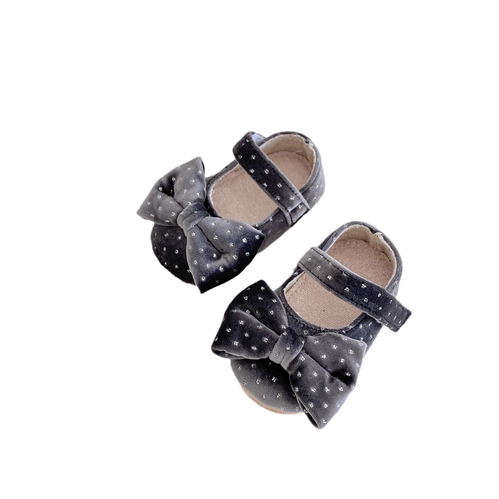 Herbst-/Frühjahrs-Kinderschuh mit großem Herz