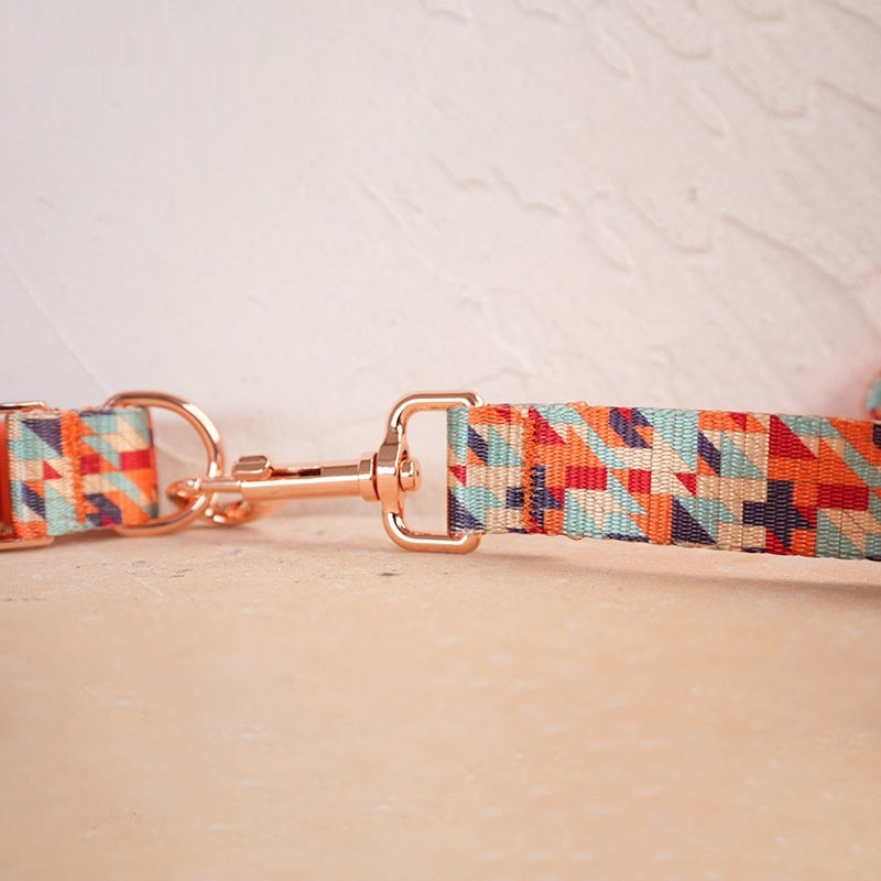 Halsband- und Leinen-Set "Triangular Dunes" – Bild 2 | LuxeStyle