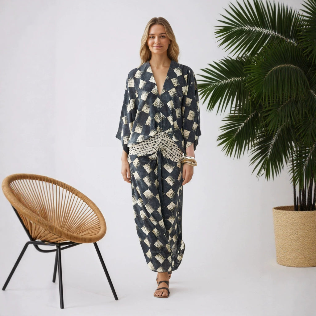 Fledermausärmel-Kleid mit Geometrie-Print