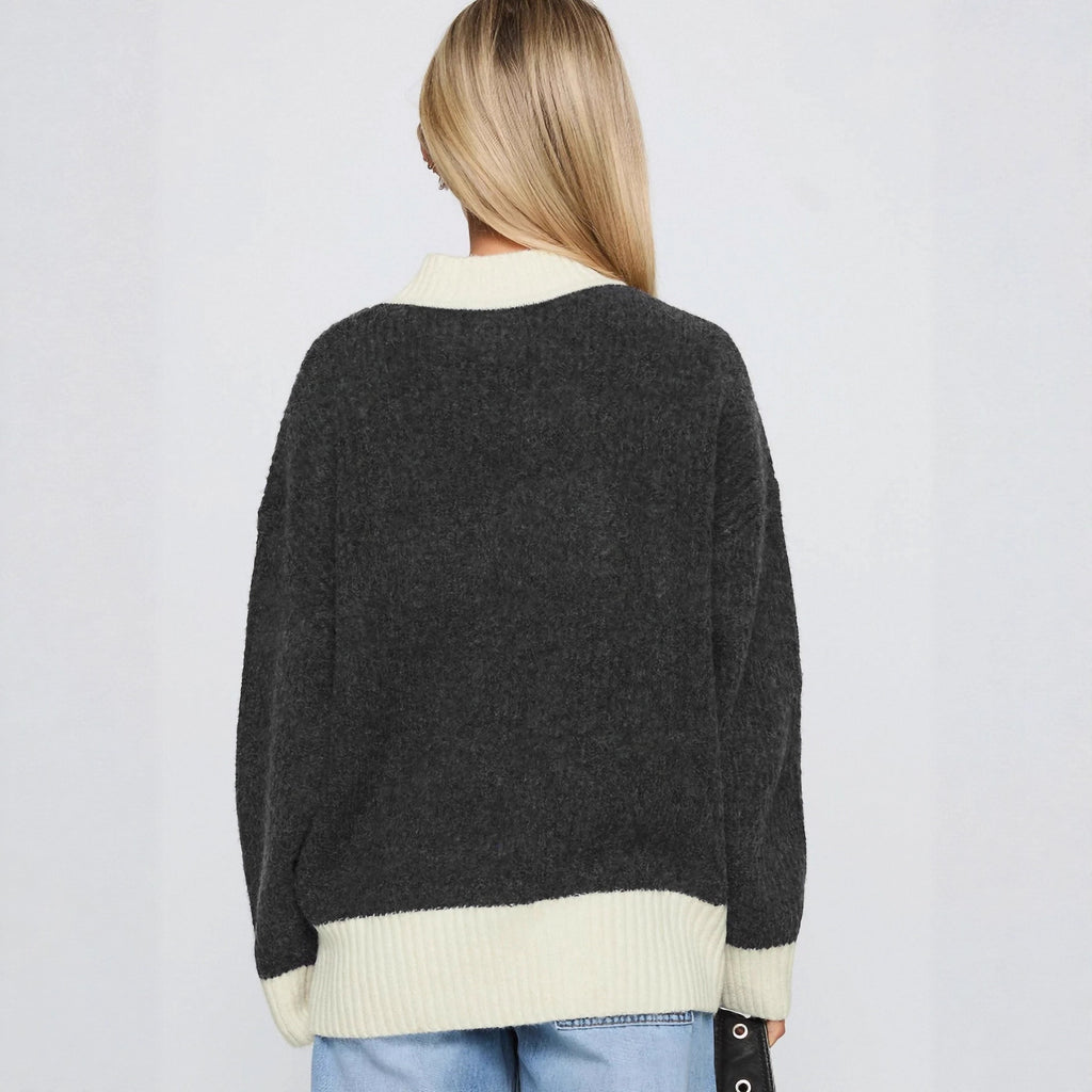 Color-Block Pullover mit Rundhals