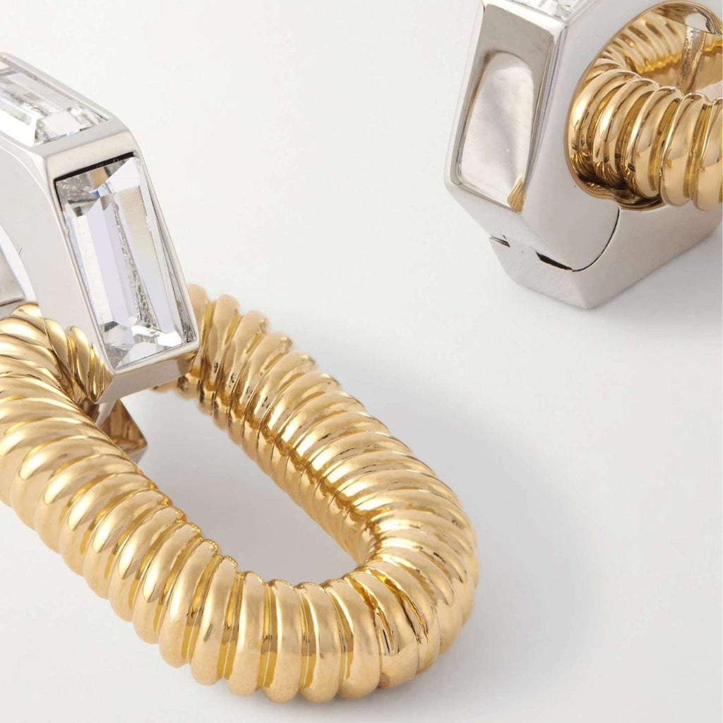 Goldplattierte Ohrringe