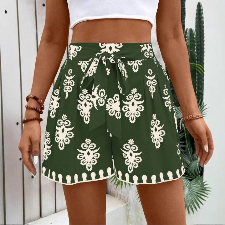 Freizeit-Shorts mit weitem Bein und Print