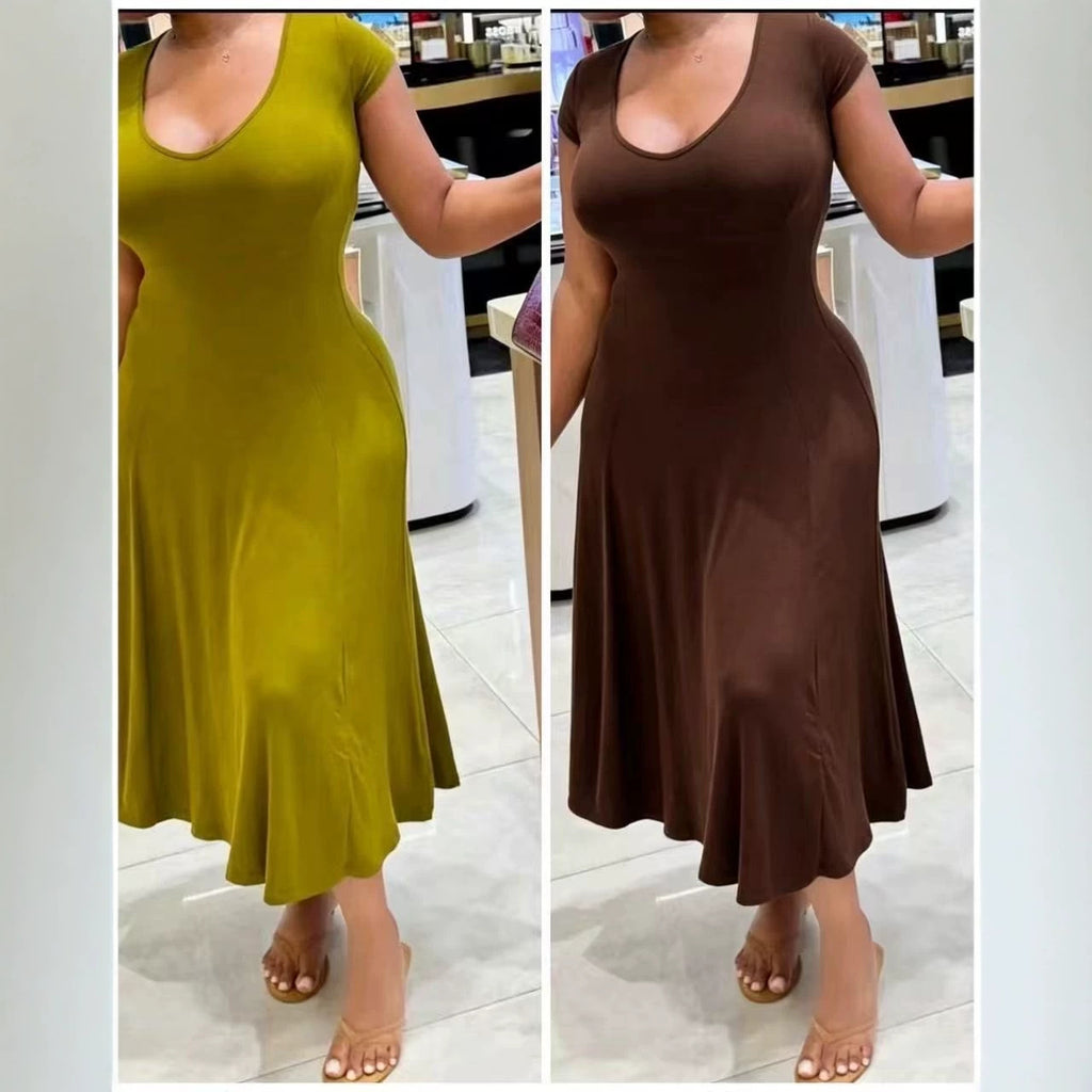 Elegantes V-Neck Maxikleid mit kurzen Ärmeln – Bild 5 | LuxeStyle