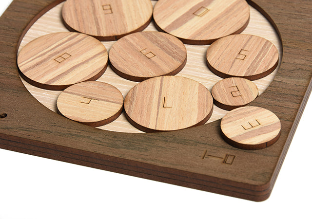 Kniffliges Holzpuzzle für Denkspiele – Bild 5 | LuxeStyle