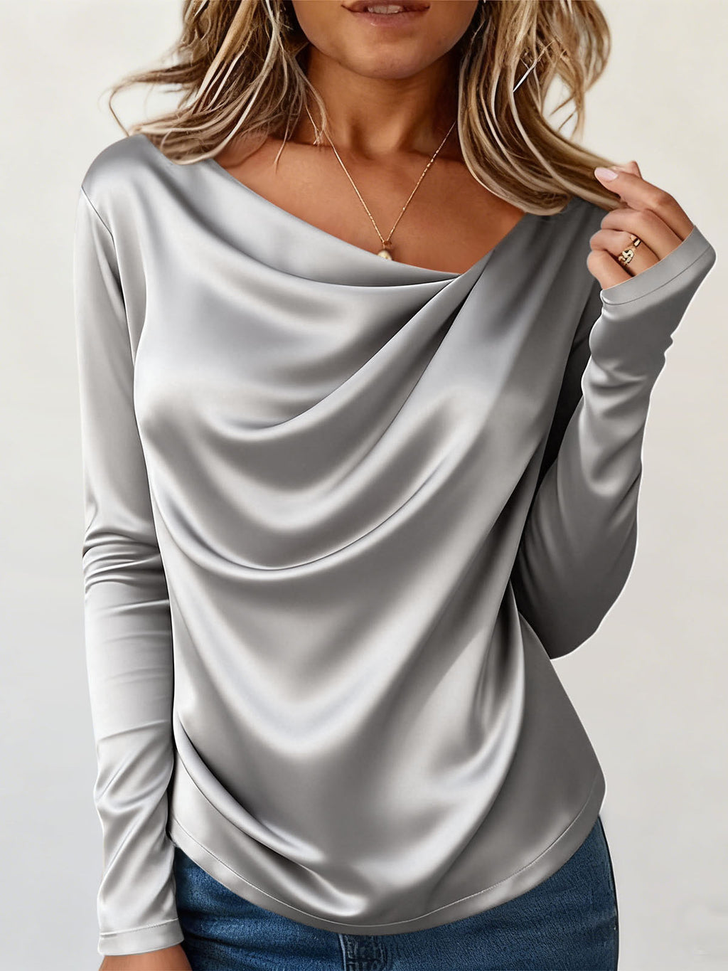 Satin-Bluse mit langen Ärmeln – Bild 11 | LuxeStyle