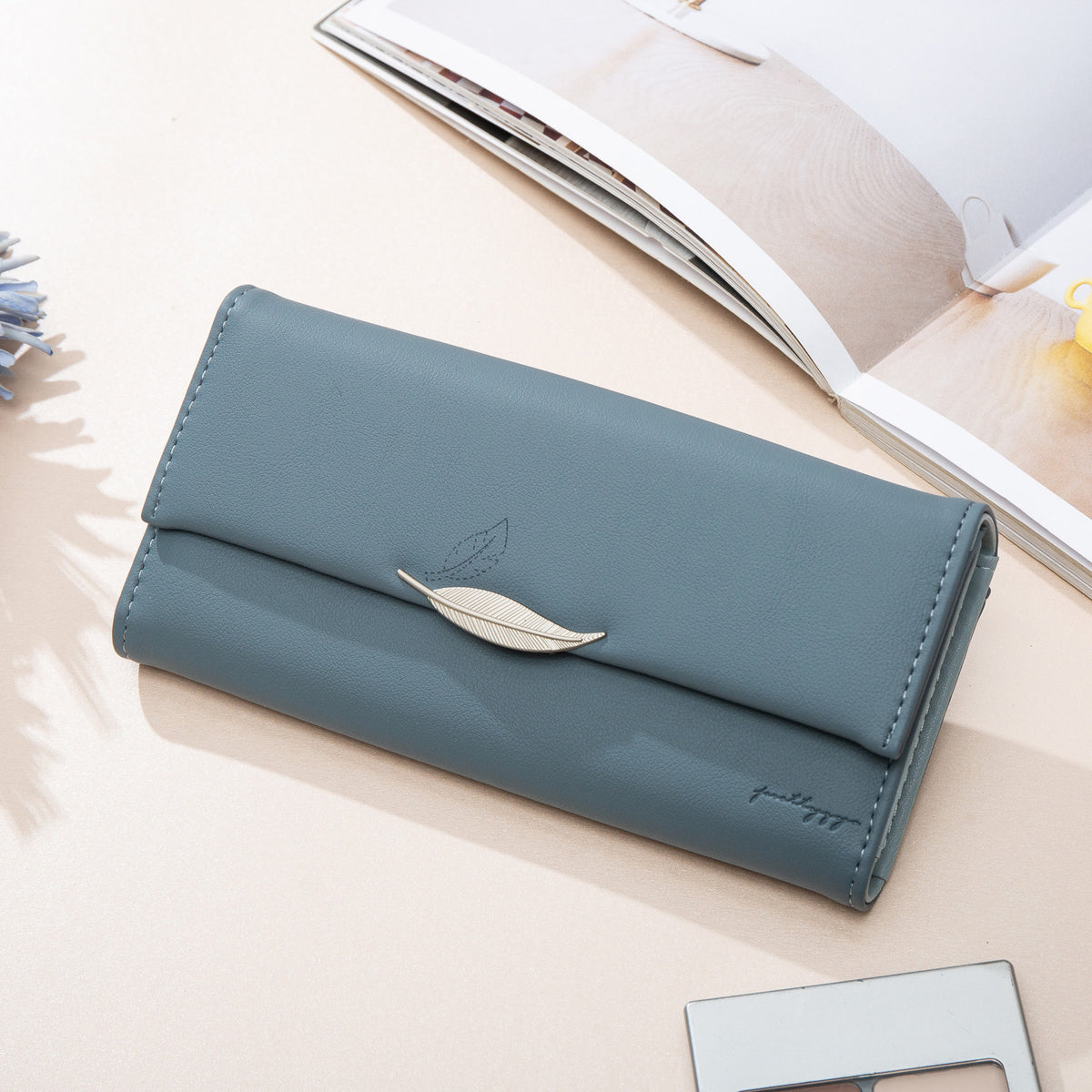 Orange Long Wallet aus PU-Leder – Bild 2 | LuxeStyle