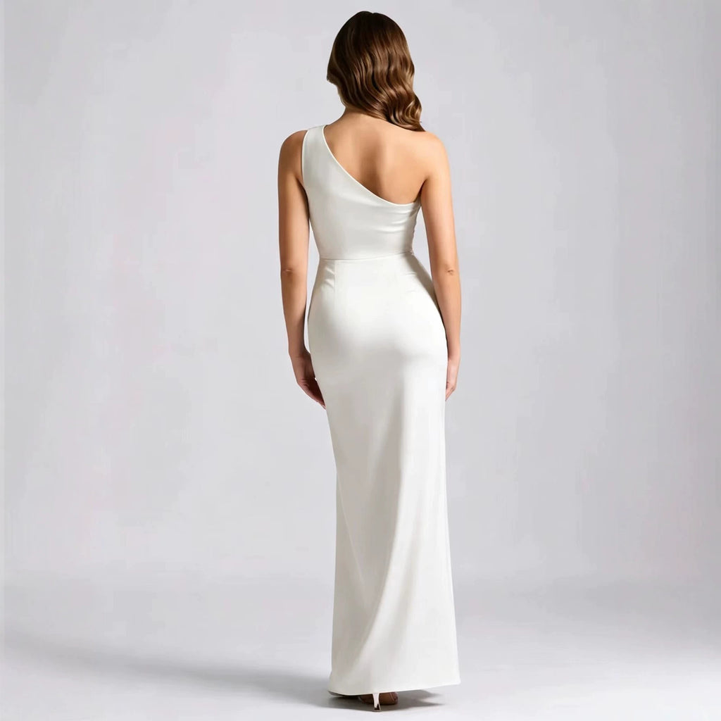 Elegantes schulterfreies Satin-Bodycon-Kleid – Bild 3 | LuxeStyle